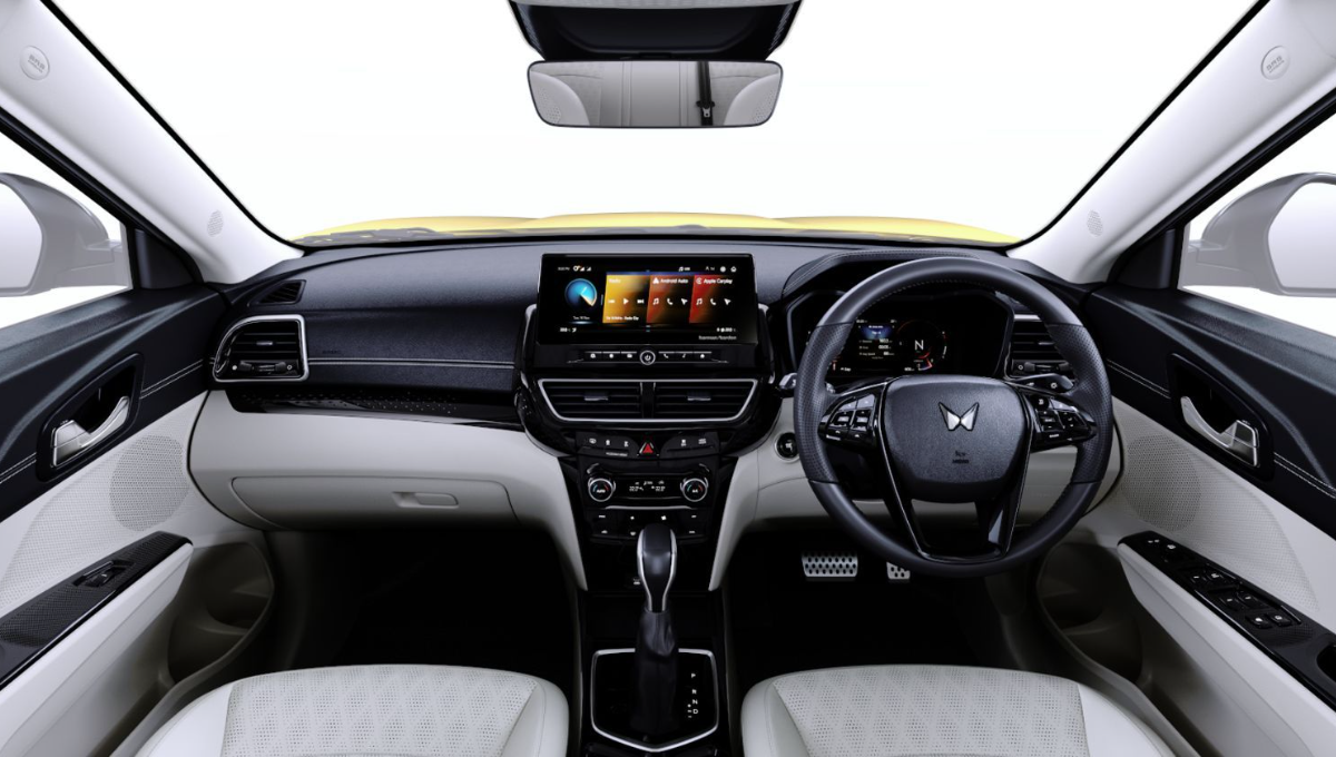Mahindra XUV 3XO