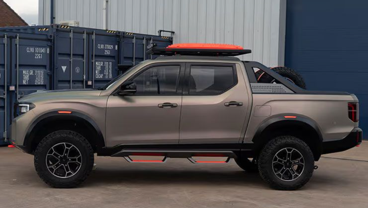 Mahindra Vision SXT
