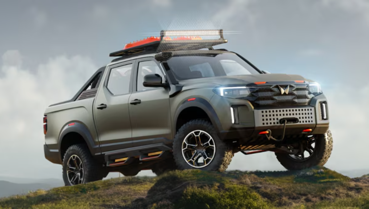 Mahindra Vision SXT