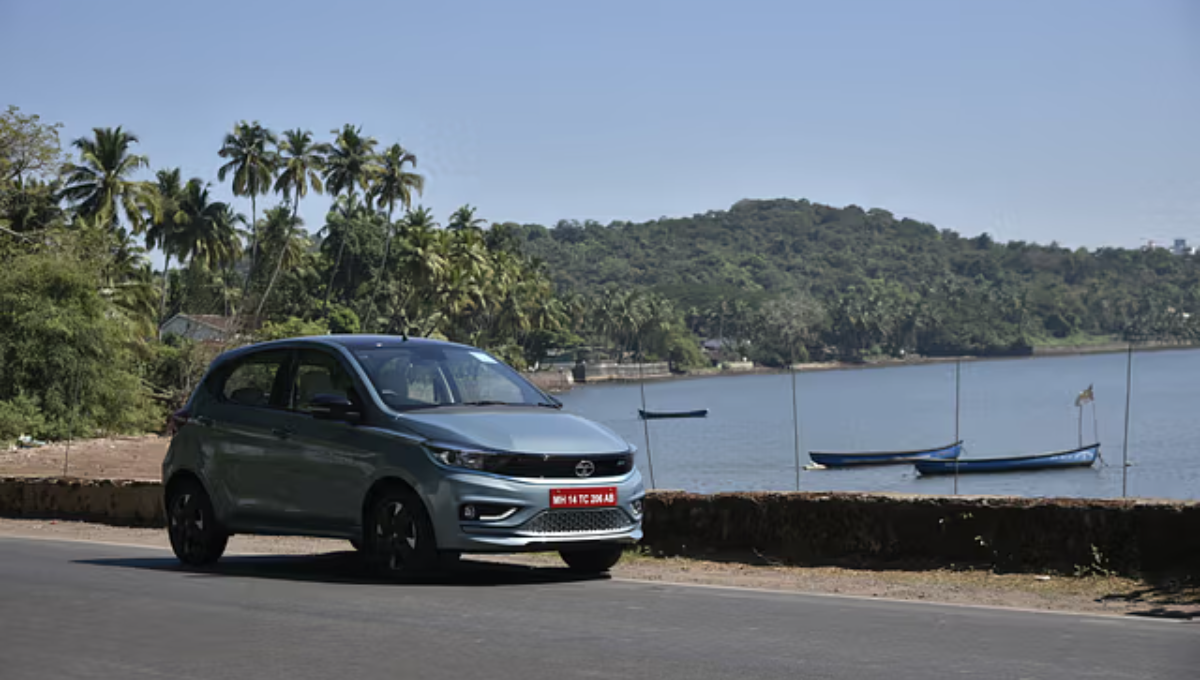 Tata Tiago EV 