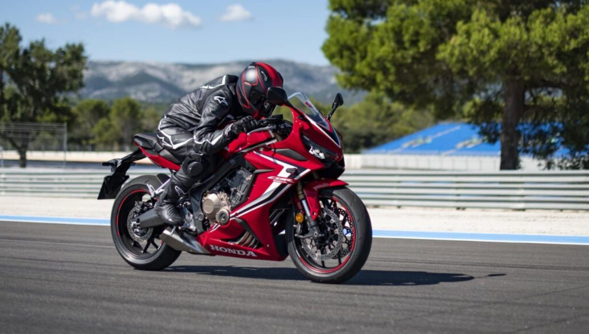 Honda CBR650R